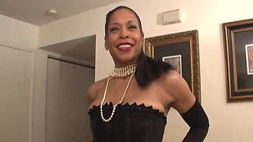 Big Tit Black MiLF Semmie DeSuora has Fun With Hung White Neighbor Eric