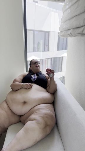 Plump Paradise: Burp and Chat