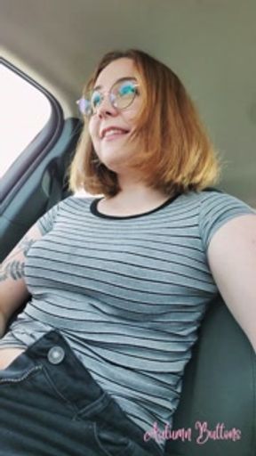 Shy And Horny Girl Cums In Busy Parking Lot | First Time Filming Myself | AutumnButtons