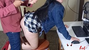secretaria caliente se deja coger por su jefe y termina en cum facial (parte ii)