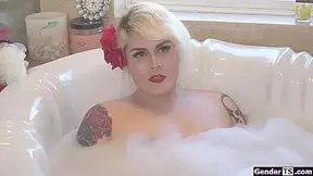 Isabella Sorrenti In Stepmom Sucked & Anal Fucks Stepson