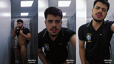 Punheta em público