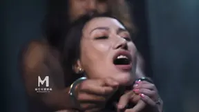 Sexy Thai cougar with big boobs and huge butt&#x1F351; gets pounded by massive dick&#x1F32D;.