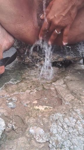 Epic moment from &quot;Coimbatore tamil aunty urine pissing ( urine passing )&quot;