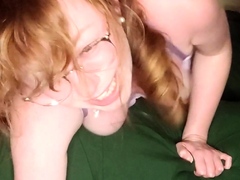 amateur assy mo fingering herself on live webcam