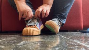 Juliette-RJ taking off sneakers and nylons NON TALKING VIDEO, ONLY NATURAL SOUNDS - FOOT FETISH - SOLES - SWEATY FEET - FLOOR POV - POV - LONG TOENAILS - RED POLISH - WIGGLING TOES