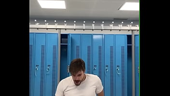 Public Locker Room Wank