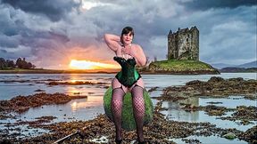 Granny Highlander: Vibrator Fucking, Cocksucking Eternal