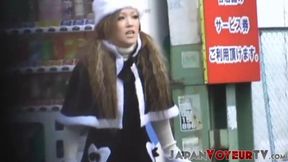 Street-captured gyaru underpants scene
