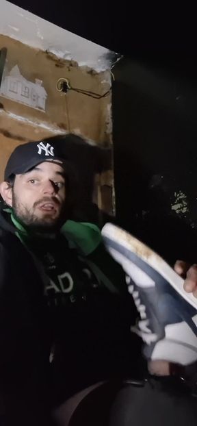 My Mega Amazing Orgasm in My Nike Shoes