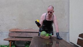 the horny rubber gardener 10 (vegetable stomping + boot care)