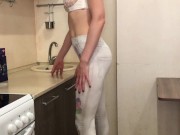 Quickie fucked hot brunette milf in the kitchen