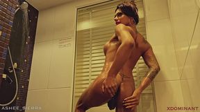 beautiful trans ladyboy pissing in the shower