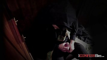 Instead of confessng her sins, slutty girl ended up having sex with a priest