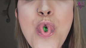 Ayla mouth talk and pop rocks ASMR- 4k