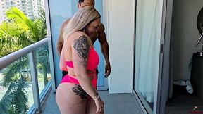 coming to america for king cobras big dick: sexy uk starlet april velvet swallows cobra cum