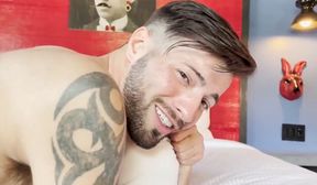 s m i l i n g  b o t t o m