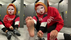 dans les vestiaires de ma salle de sport en mode chaussettes qui puent like un ...