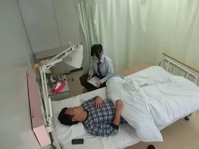 College beauty gives amazing blowjob session