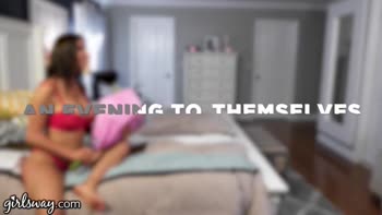 Alexis Fawx's Romantic Lesbian Date with Serene Siren
