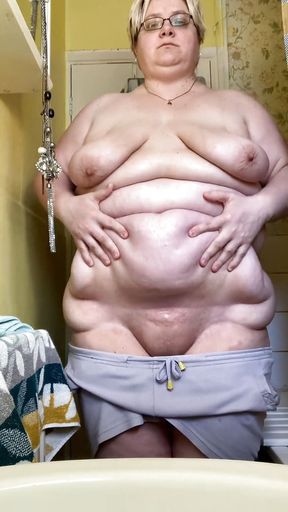 Bbwbootyful striptease in bathroom shower masturbation