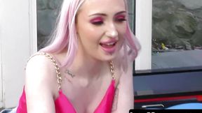 Chubby milf Ella Bella and dark-haired babe Kitty Marie enjoy lesbian pussy play with a dildo