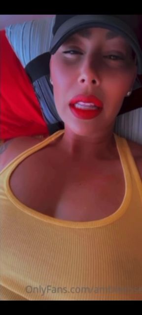 Curvy blonde amateur gets freaky with her big tits