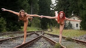 Good Connection - Irena And Ariel