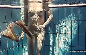 Russian petite skinny beauty Lera underwater