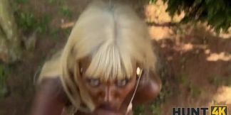 Noeline Isimbi: African beauty giving blowjob