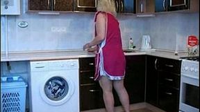 Russian step Mom With Son In Kitchen Free Porn Videos - XVIDEOS COM