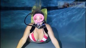 I LOVE BEING UNDERWATER WITH MY BABY