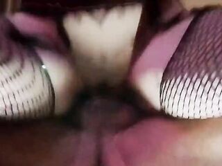 Tiny redhead celtic babe is begs to get creampied and gives the best blow job-job with eye contact (close up insertion)