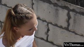 Steamy Outdoor Fun: Lia Ponce and Yenifer Chacon Share an Intimate Moment in the Backyard!