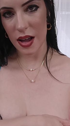 MILF with Flexi Legs Stretching Her Tight Asshole