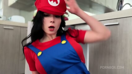 Sweetie Fox Cospley Mario Bros