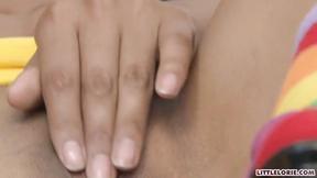 ”Little Lorie Fingering & Masturbate Hoe”
