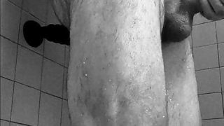 Masturbação, plug anal, peluda, chuveiro, papai – vídeo solo de garota urso madura americana gordinha gay putas analmente fodidas