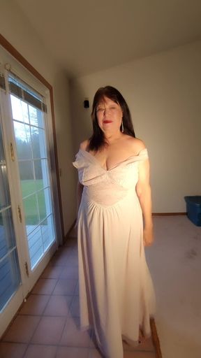 I Felt Like Being Naked and Touching Myself! Granny with Hairy Pussy