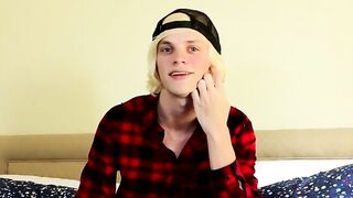 Twink blondie Kayden imparts his performance experience to everybody