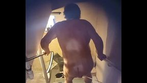 Willy Dreckstr&auml_ter h&auml_ngt an seinen Eiern