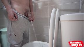 Soft cock pissing toilet
