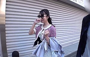 200gana-2077 seriously flexible, first shot. 1333 get a busty celebrity wife who has too much free