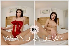 Asandra Dewy Masturbates Her Pussy
