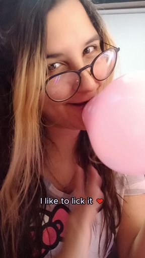 Bunny Looner Teach You How to Inflate a Balloon [eng Subs]