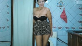 Hot Striptease in the Kitchen