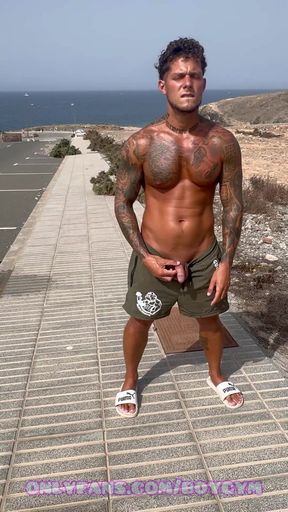 Hot Muscular Piss in the Street