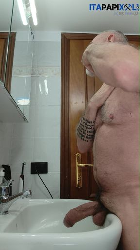 Mature Big Uncut Daddy Cock Itapapixxl Is Shaving His Beard and Trimming Down, Epic Cumshot