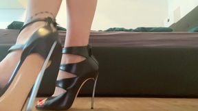 Submissive Foot Servant - Brain Fuck