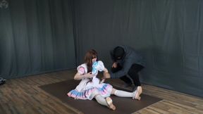 We turn on the Alice doll and check the basic functions. The vibrator and vacuum bed.